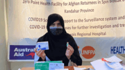 Midwives ensure life-saving reproductive health care for women returning to Afghanistan